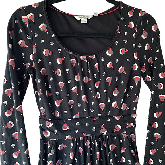 BODEN NWOT ABIGAIL LONG SLEEVE FLORAL DRESS BLACK RED GRAY | SIZE: 4 - Picture 2 of 11